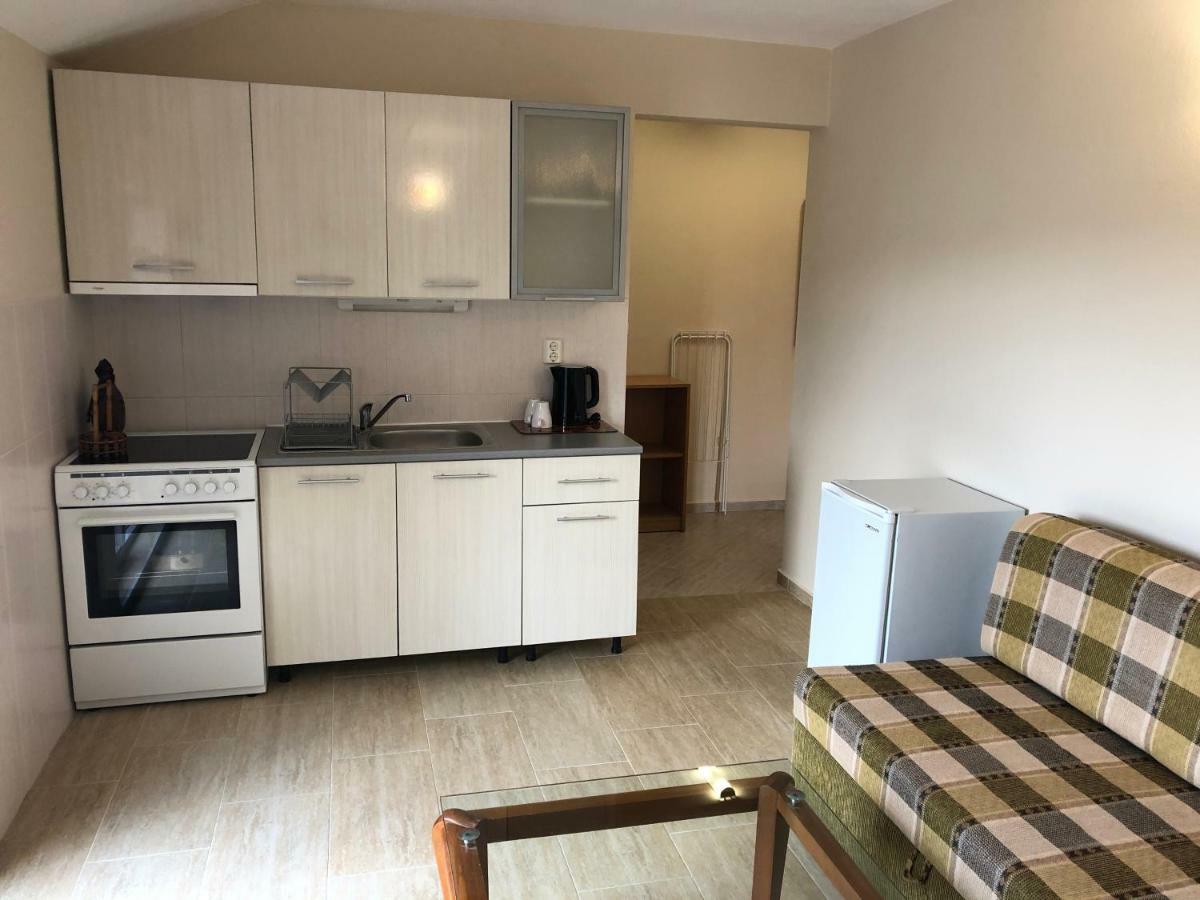 קיטן Family Hotel Avenue מראה חיצוני תמונה